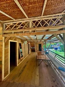 Moile Moile Surfcamp