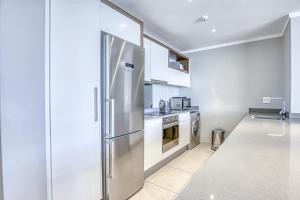 Luxurious 2-bedroom Apartment in Sandton