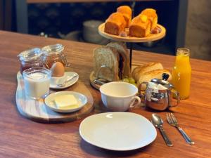 B&B / Chambres d'hotes Domaine VALENQUERCY : photos des chambres