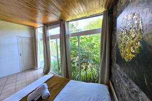 Villas Villa de luxe, nichee dans les montagnes : photos des chambres