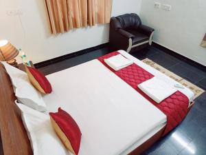 Trendy stay service apartments 3bhk