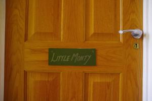 Stylish Garden Apartment, Exmouth - Little Monty