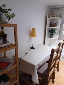 Appartements Apartment St Remy-les-Chevreuse 5 min walk RER B : photos des chambres