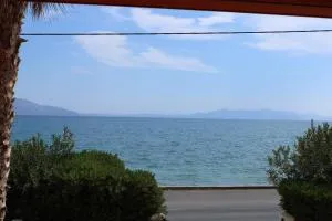 Evoikos Bay Balcony - Markópoulon Oropoú