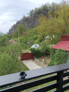 Casa Piatra Corbului