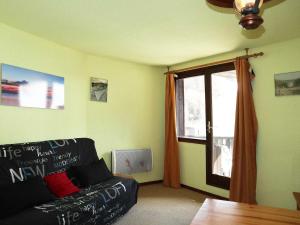 Studio 4 pers. accès direct pistes, centre et balcon sud - FR-1-322-555