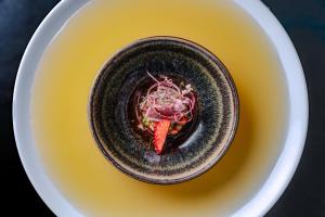 Hotels Demeures & Chateaux Auberge de la Tour - Hotel & Restaurants - Marcoles Auvergne : photos des chambres