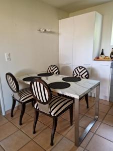 Maisons de vacances Le Bastidon des Mesanges : photos des chambres