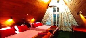 cinnamon avenue cabanas
