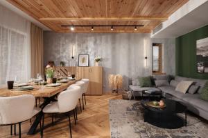 Luxury Villa with Hot Pool