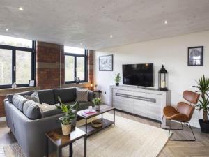 5-Bedroom Luxury Duplex Penthouse - 3hvězdičkové hotely ve městě Bradford