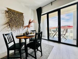 Maia Home relax and parking