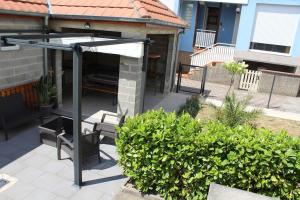 Appartements Gite --Les Bleuets-- Piscine ete 2026 : photos des chambres