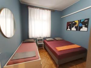 Apartment Sole Macula