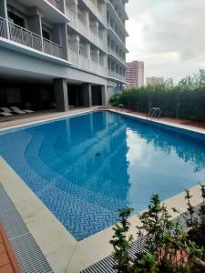 Jirehs Staycation in Makati