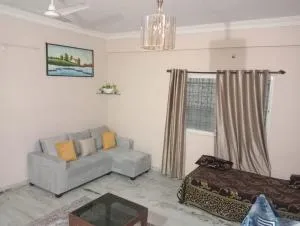 3BHK New, Luxury Flat - AC in Hyd only for Families 100 m from main road - Farrukhnagar