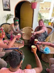 Manavi Hostel Near by Mathura Railway Station - Вріндаван