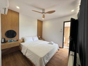 Wanderlust garden inn