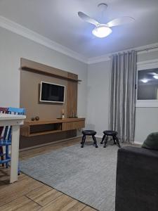 Apto todo seu 200 metros do mar