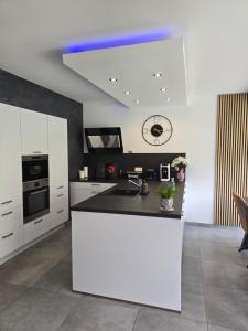 Appartements La Belle Etape : photos des chambres