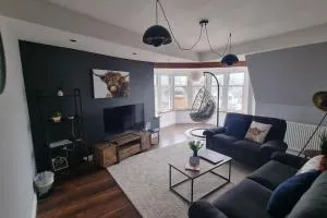 Mafeking Place Apartment - Bellochantuy