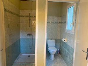 Maisons de vacances entre piscine et nature : photos des chambres
