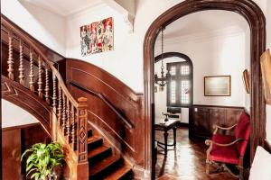 Maison Depla with rooftop, Jacuzzi, pool, and BBQ