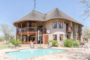 Zebula Lodge 132