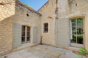 Villas MAS DES CIGALES Lambesc : photos des chambres