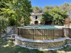Villas MAS DES CIGALES Lambesc : photos des chambres