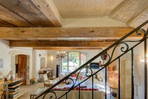Villas MAS DES CIGALES Lambesc : photos des chambres