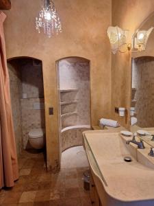 Villas MAS DES CIGALES Lambesc : photos des chambres