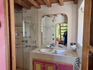 Villas MAS DES CIGALES Lambesc : photos des chambres