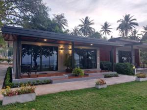 ลานแลเล รีสอร์ท ชุมพร Larn-Lae-Lay Resort Chumphon