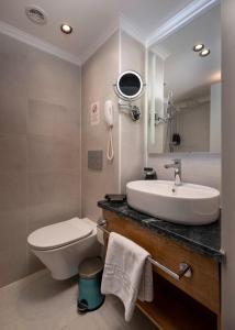 TIA Boutique Nile Cruise - Accommodation Only - Every Monday from Luxor for 04 & 07 Nights - Every Friday From Aswan for 03 & 07 Nights