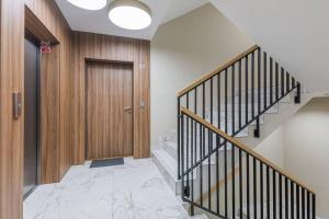 CLOSE-Urban Chic - Great Location - Kamienica Kollotaja