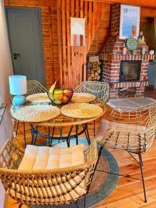 Poza czasem - domek letniskowy nad jeziorem - Purda