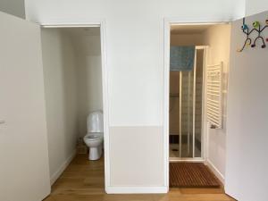 Maisons de vacances Saint-Quay Etables-sur-Mer grande Maison a 40m de la plage du Portrieux : photos des chambres