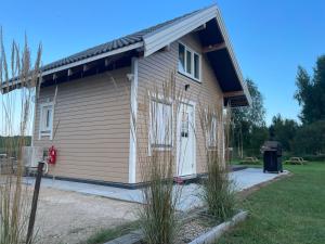 Lobotka sadama puhkemaja