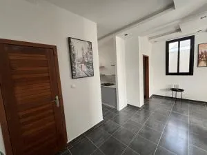 Mermoz Keur Gorgui Penthouse Modern Cosy Wifi HD DPL5B - Point E