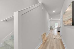 Drift Bay - Adventure Awaits! Zoo, Boat Ramp & Just Minutes from the Beach!