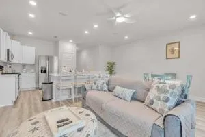 Drift Bay - Adventure Awaits! Zoo, Boat Ramp & Just Minutes from the Beach! - Woodlawn Beach