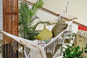 Mywhitewall Bib-Rambla