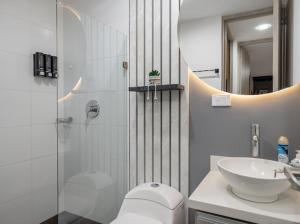 Apto nuevo, elegante y cómodo