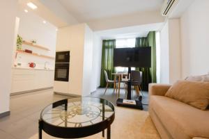 Wolke 7 Central Apartment - Modern and Comfortable Home