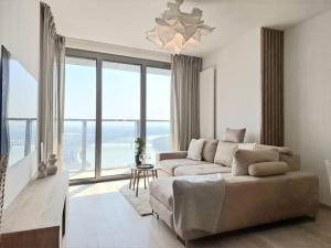 Eurovea Tower - Unikát na Dunaji