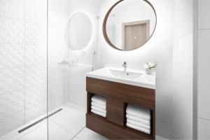 Révay 6 Suites by Corall