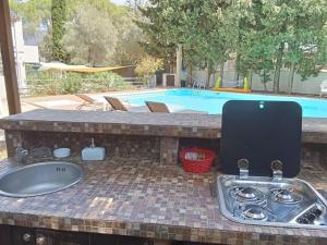 VILLA STRAVANATA - Large Pool, Car and Large Whirlpool Jacuzzi img8