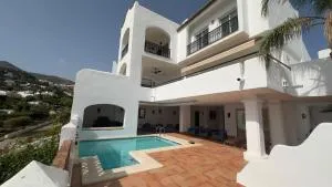 Villa Maringa - Family Friendly, Private pool, Bbq, Amazing views - Torremuelle