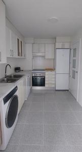 Alcañiz Flats Center